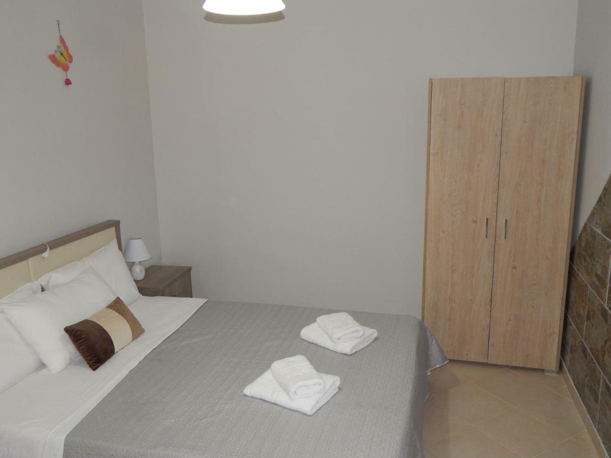 Peters Apartment Corfu (city) Eksteriør billede