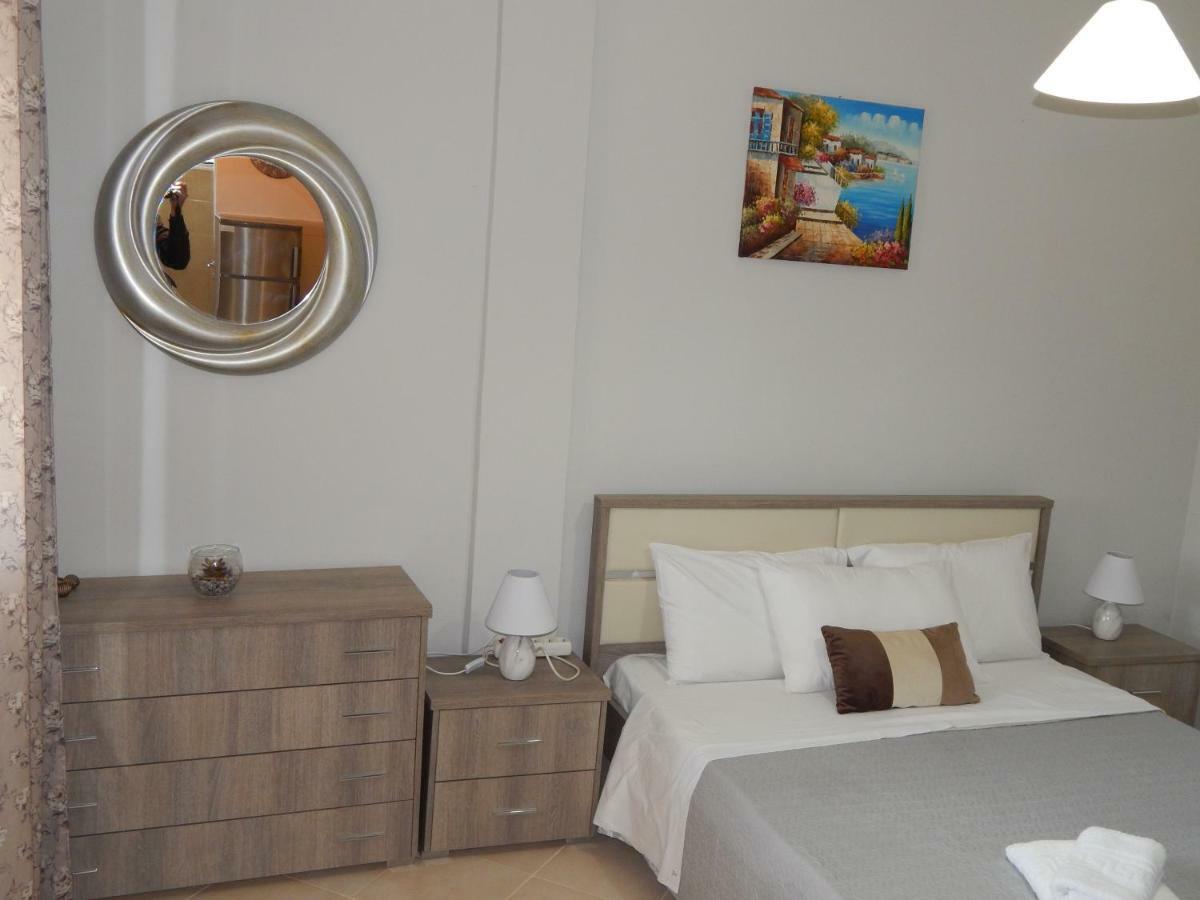 Peters Apartment Corfu (city) Eksteriør billede